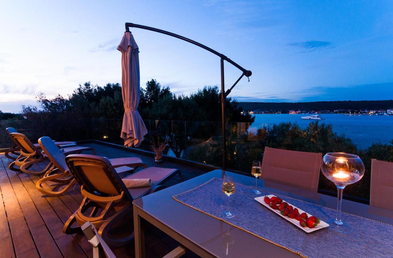 Punta Aqua Daire Sukošan Dış mekan fotoğraf